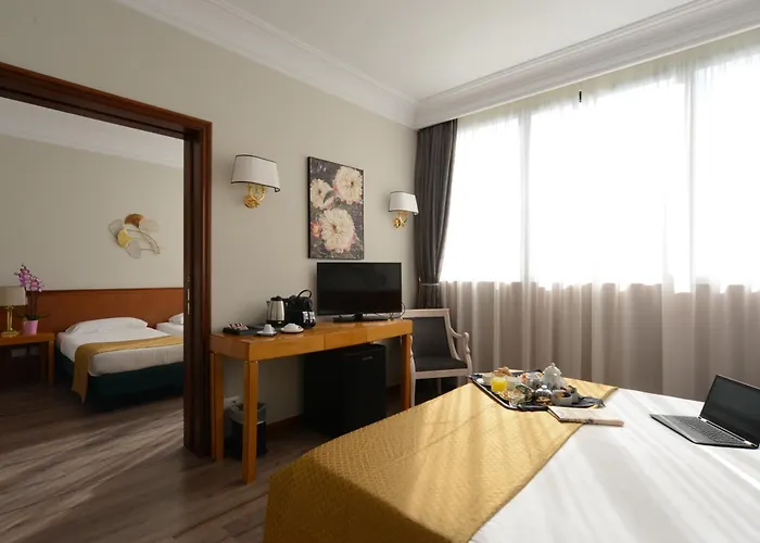 Hotel The Brand